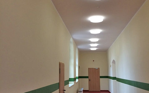 Eletroinstallation Beleuchtung für Schulen
